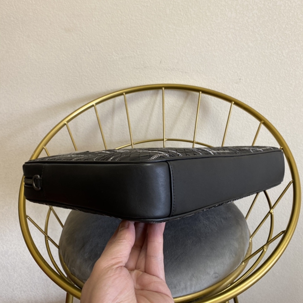 ボッテガヴェネタバッグ細部ディテール